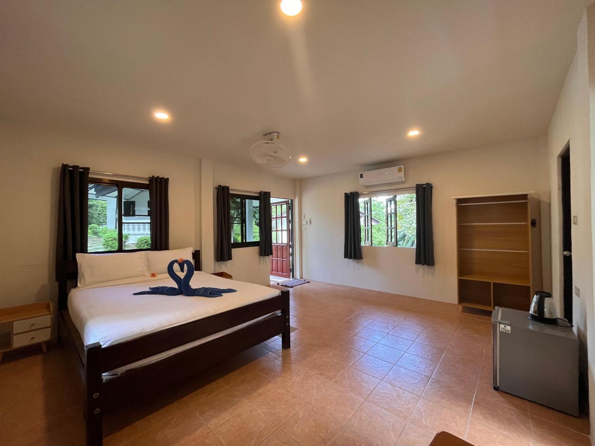 Golden Hill Resort Wok Tum Ngoại thất bức ảnh